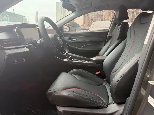 Geely Binrui — Фото автомобиля 4