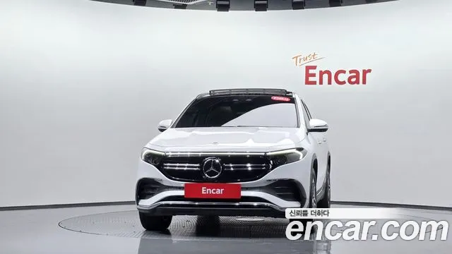 Mercedes-Benz EQA — Фото автомобиля 3