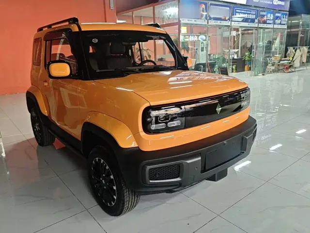 Baojun Yep — Фото автомобиля 3