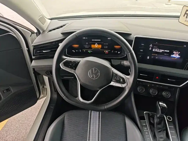 Volkswagen Sagitar 2024 200TSI DSG Flying Edition — Фото автомобиля 10