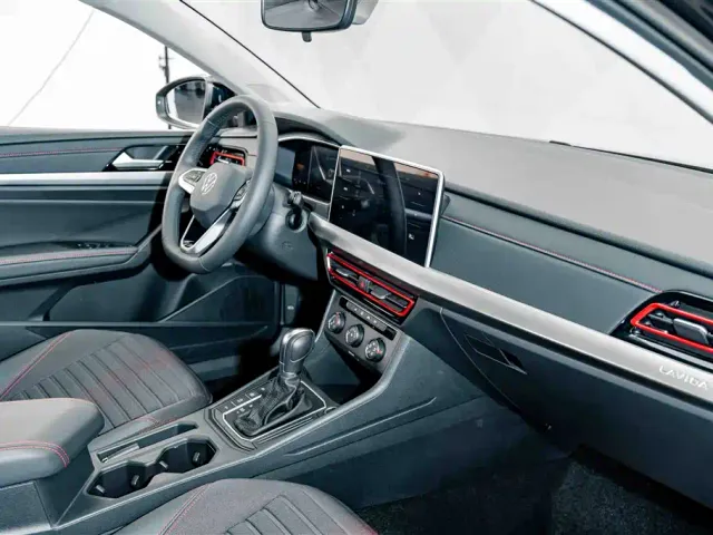Volkswagen Lavida — Фото автомобиля 17