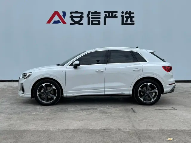 Audi Q3 — Фото автомобиля 9