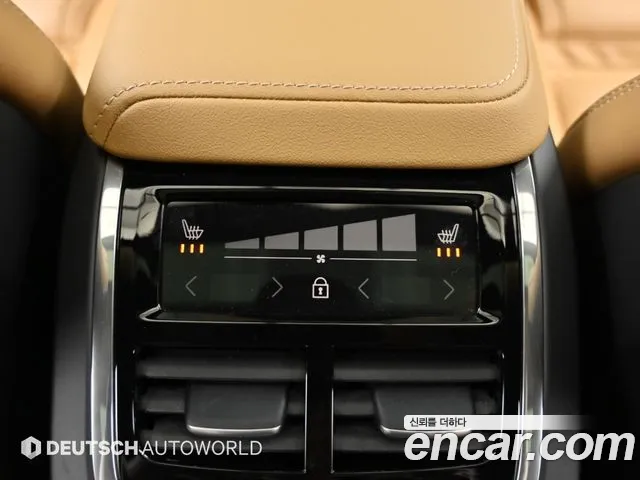 Volvo XC60 2nd Gen — Фото автомобиля 16