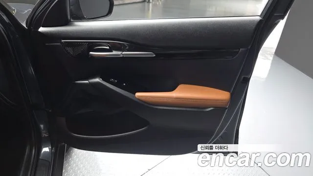 Kia Seltos — Фото автомобиля 13
