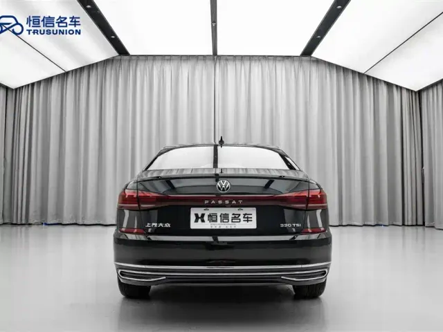 Volkswagen Passat — Фото автомобиля 6