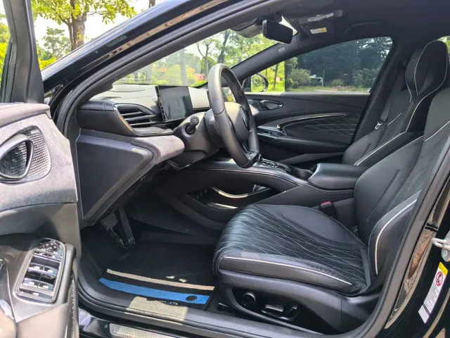 BYD Seal — Фото автомобиля 6
