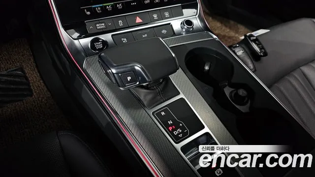 Audi A6 C8 — Фото автомобиля 12