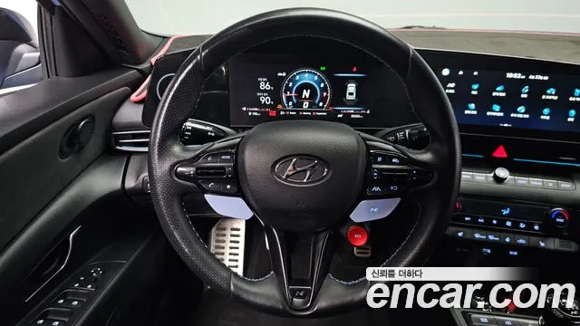 Hyundai AVANTE — Фото автомобиля 11