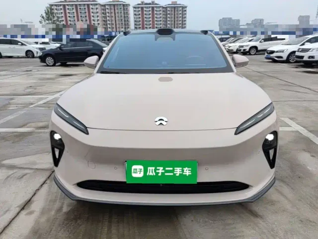Nio ET5 — Фото автомобиля 2