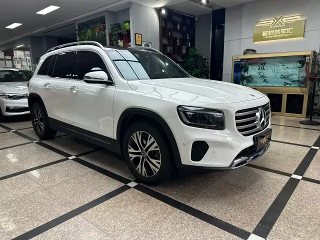 Mercedes-Benz GLB-Class — Фото автомобиля 2