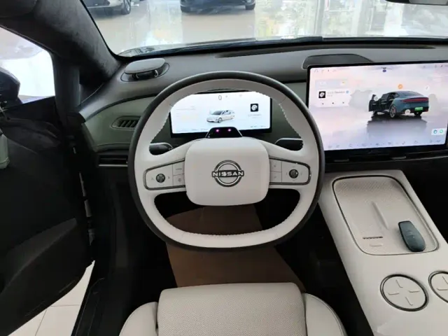 Nissan N7 — Фото автомобиля 10