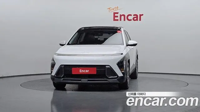 Hyundai Kona Kona (SX2) Бензин 1.6 турбо 2WD — Фото автомобиля 3
