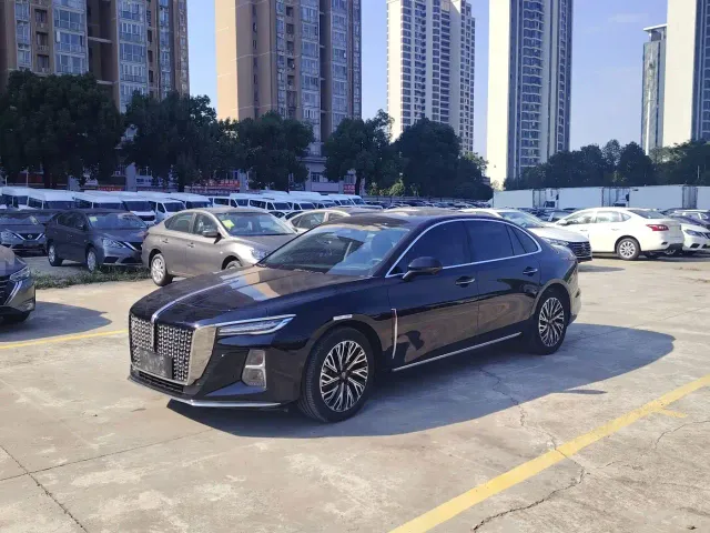 Фотография автомобиля — Hongqi H5