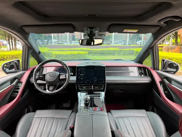 GAC Trumpchi M8 — Фото автомобиля 13