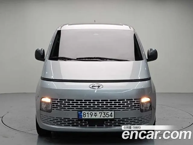 Hyundai Staria — Фото автомобиля 2