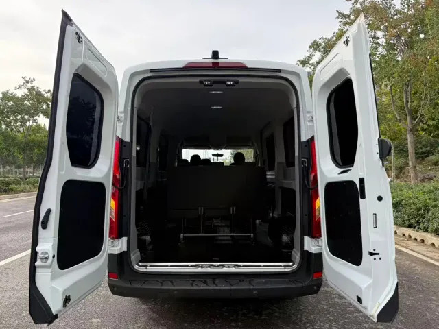 Maxus Xintu V90 — Фото автомобиля 13