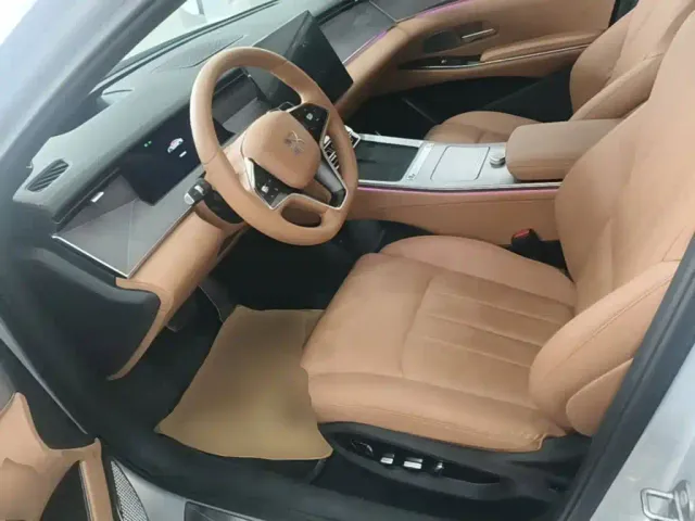 BYD Han L — Фото автомобиля 14