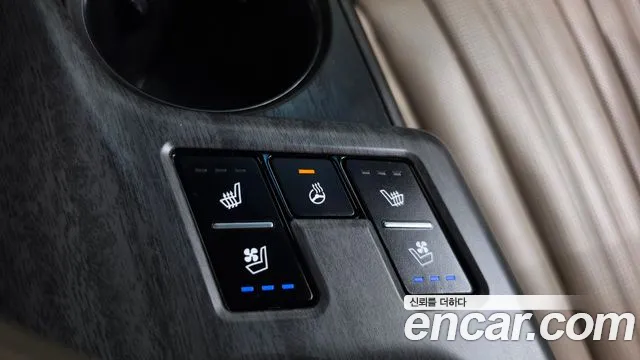 Kia K8 Hybrid — Фото автомобиля 23
