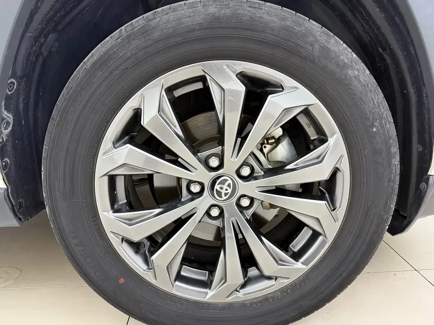 Toyota RAV4 Rongfang 2023 2.0L CVT FWD Style Plus Edition — Фото автомобиля 14