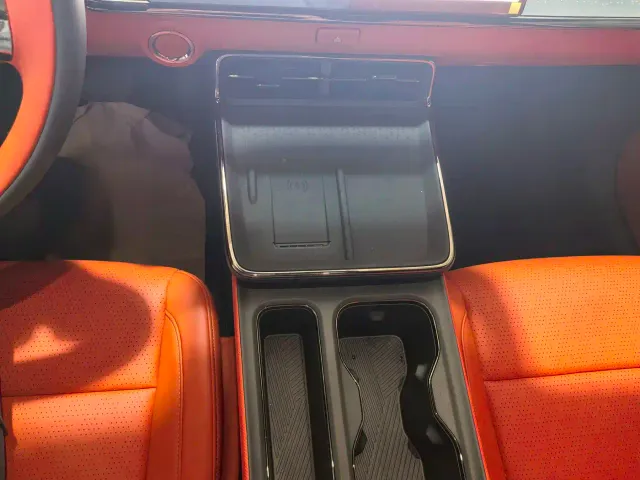 Toyota BoZhi 3X — Фото автомобиля 7