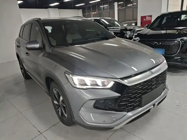 BYD Song Pro — Фото автомобиля 3