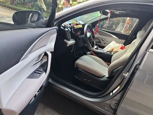 BYD Song Pro — Фото автомобиля 12
