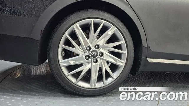 Hyundai Grandeur Grandeur (New) — Фото автомобиля 5