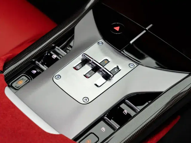 Ferrari Purosangue — Фото автомобиля 27