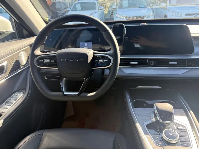 Chery Tiggo 8 PLUS — Фото автомобиля 8