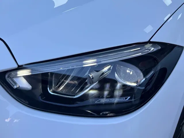 Mercedes-Benz C-Class — Фото автомобиля 12