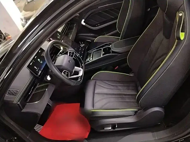 Hozon Neta GT — Фото автомобиля 14