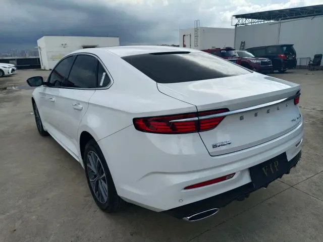 Geely Xingrui — Фото автомобиля 9