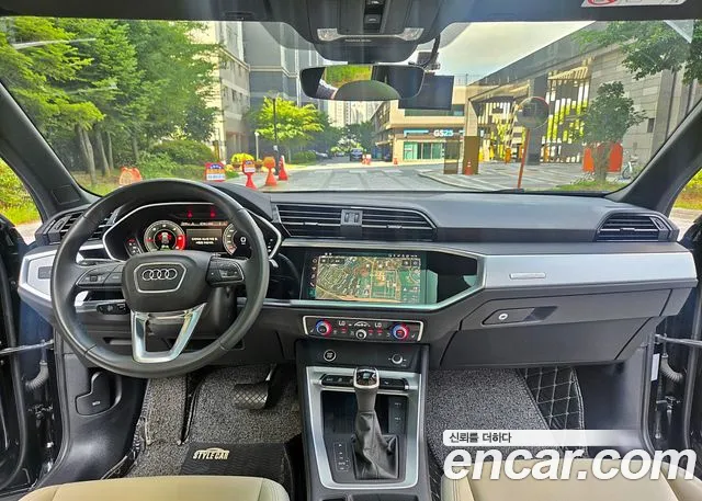 Audi Q3 35 TDI quattro Premium — Фото автомобиля 9