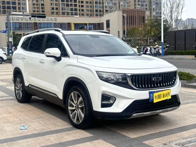 Geely Haoyue — Фото автомобиля 3