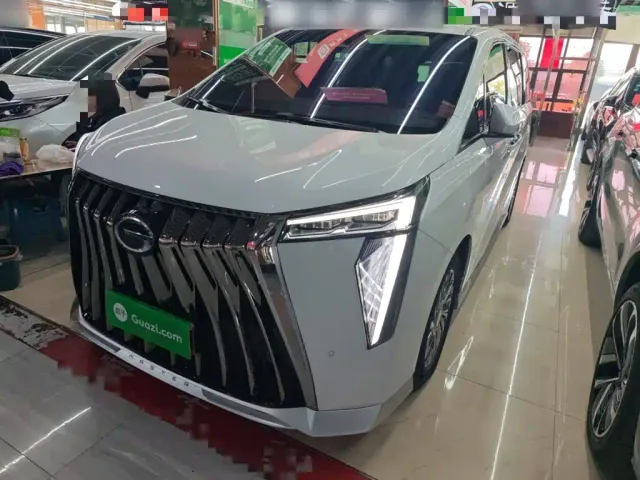 Фотография автомобиля — GAC Trumpchi M8