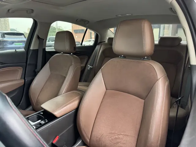 Buick Regal — Фото автомобиля 18