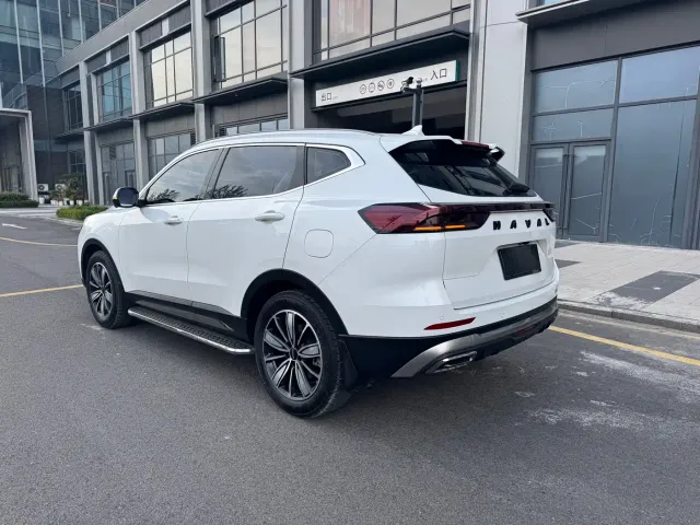 Haval H6 — Фото автомобиля 11