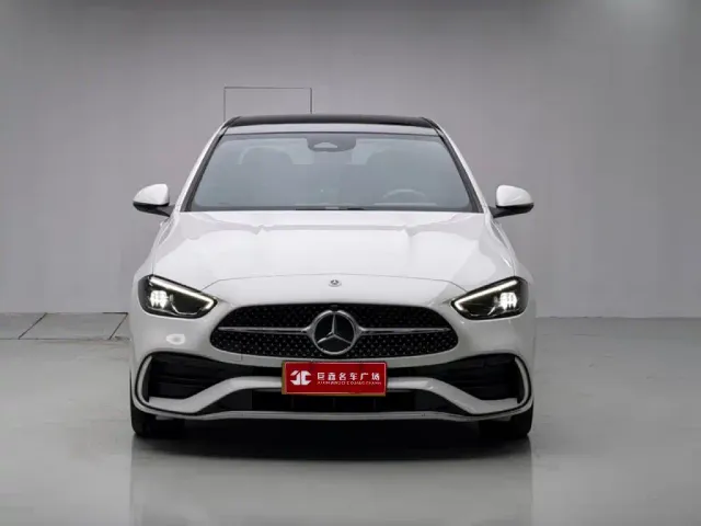 Mercedes-Benz C-Class — Фото автомобиля 2