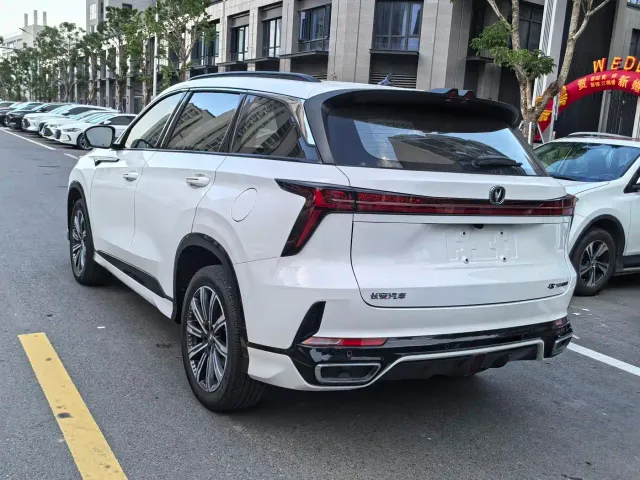 Changan CS75 Plus — Фото автомобиля 6