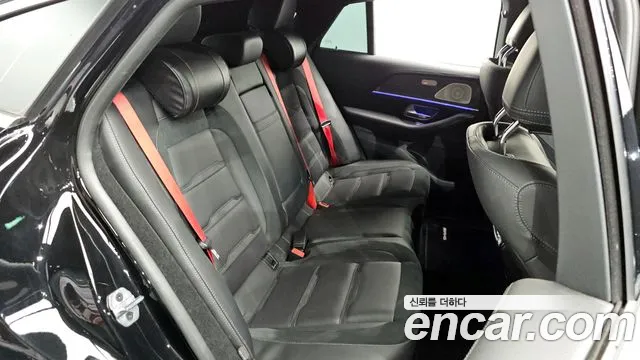 Mercedes-Benz GLE-Class — Фото автомобиля 11