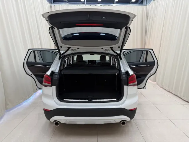 BMW X1 — Фото автомобиля 23