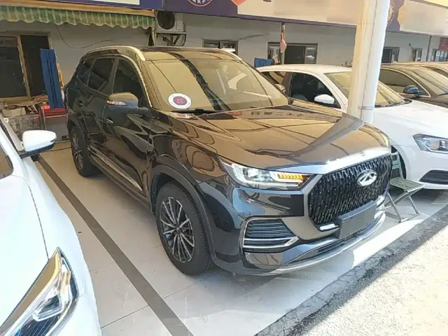 Chery Tiggo 8 — Фото автомобиля 3