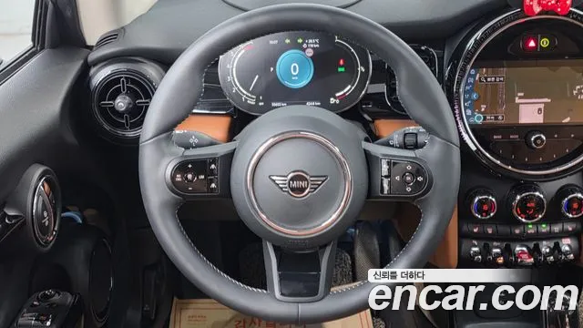 Mini Cooper — Фото автомобиля 7