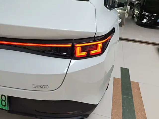 Changan Oushang 520 — Фото автомобиля 7