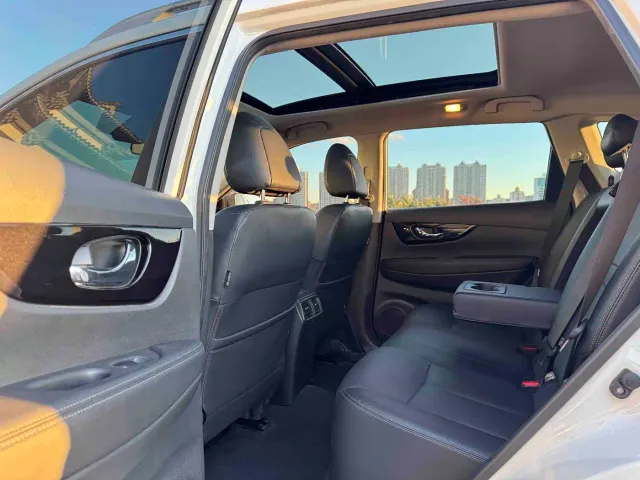Nissan X-Trail — Фото автомобиля 8
