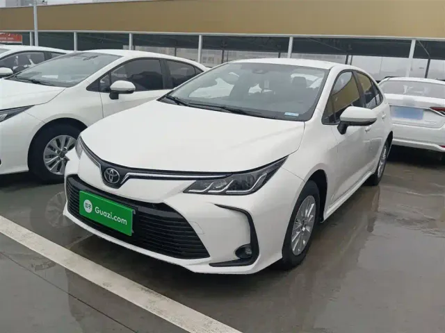 Фотография автомобиля — Toyota Corolla