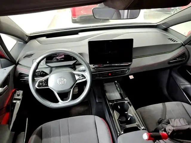 Volkswagen Volkswagen ID.3 2026 Smart Edition Ultimate GTX Package — Фото автомобиля 9