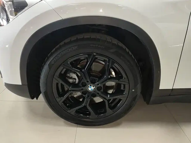 BMW X1 — Фото автомобиля 22