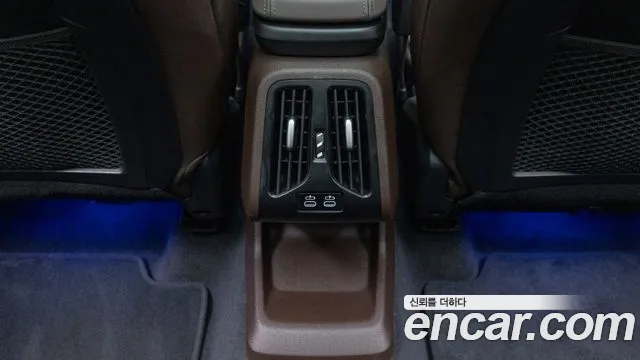 BMW X1 U11 — Фото автомобиля 17