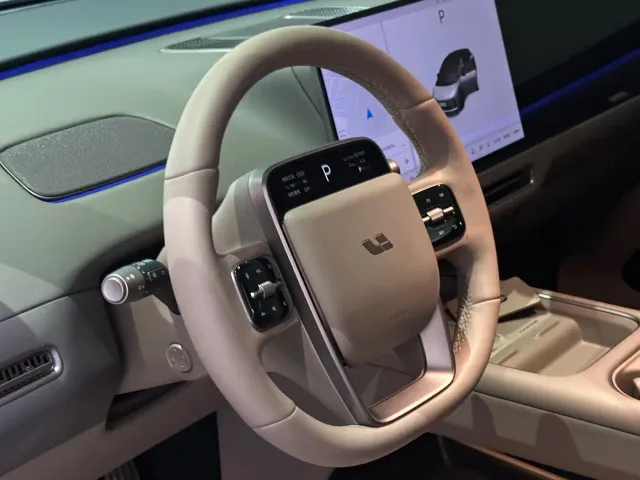Li Auto i6 — Фото автомобиля 7